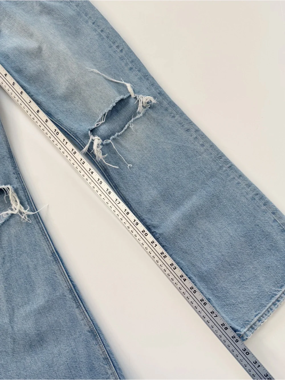 American Eagle Jeans Womens 6 Regular 90s Bootcut Distressed Light Wash - Picture 6 of 8